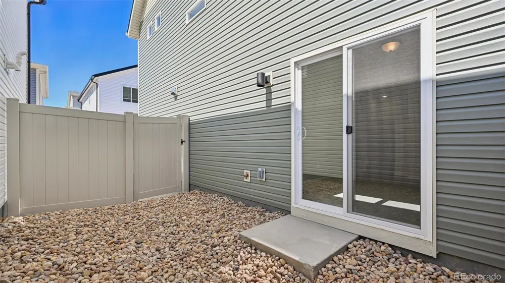 46543 Gold Prairie Drive Bennett, CO 80102