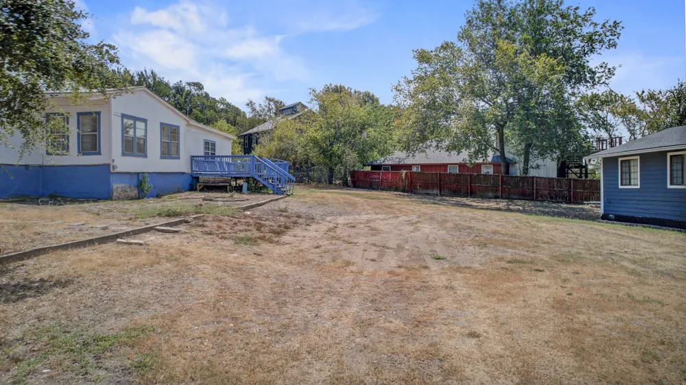 1117 Mansell Avenue Austin, TX 78721