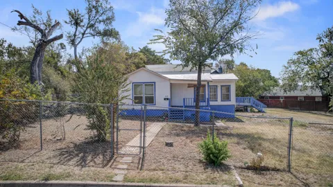 1117 Mansell Avenue