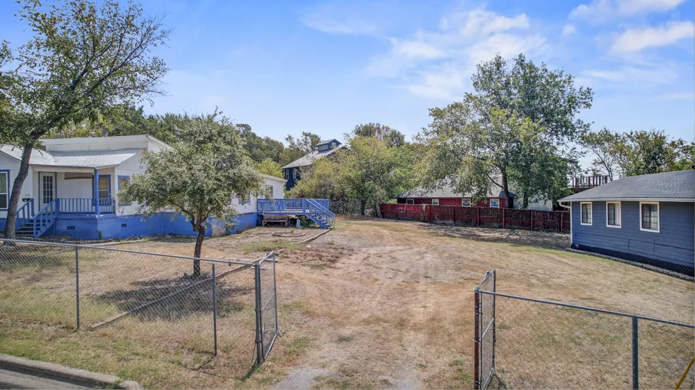1117 Mansell Avenue Austin, TX 78721