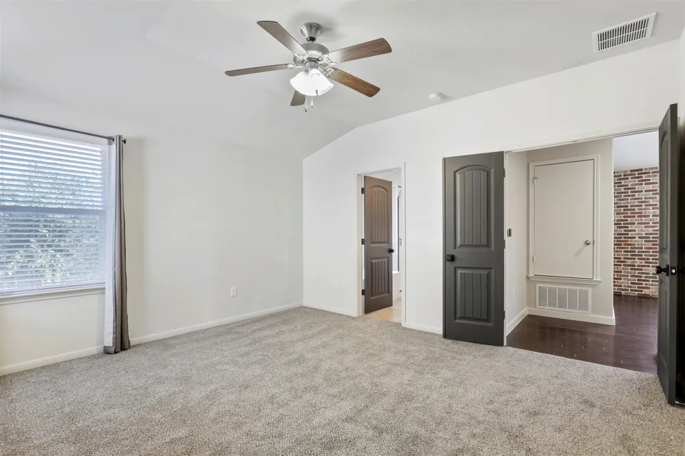 10929 Sly Beaver Drive Austin, TX 78754