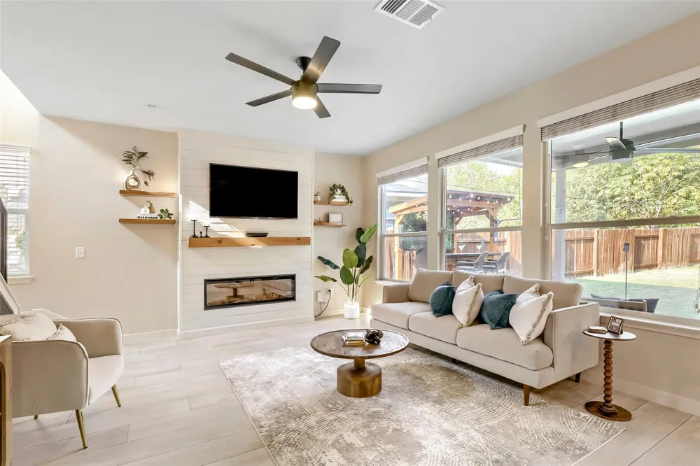 10929 Sly Beaver Drive Austin, TX 78754