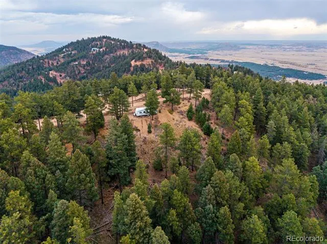 2288 Badger Drive Larkspur, CO 80118