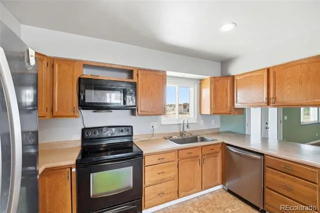 1747 16th Street Penrose, CO 81240