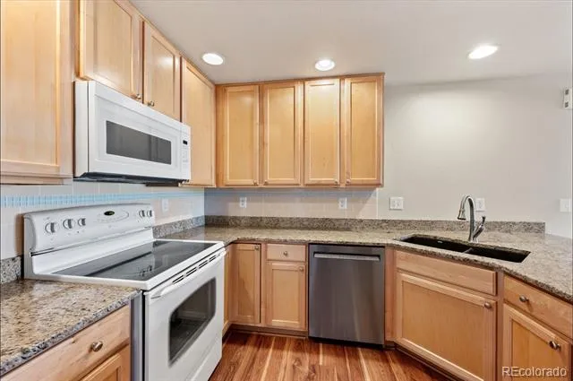 1152 Olympia Avenue #16I Longmont, CO 80504