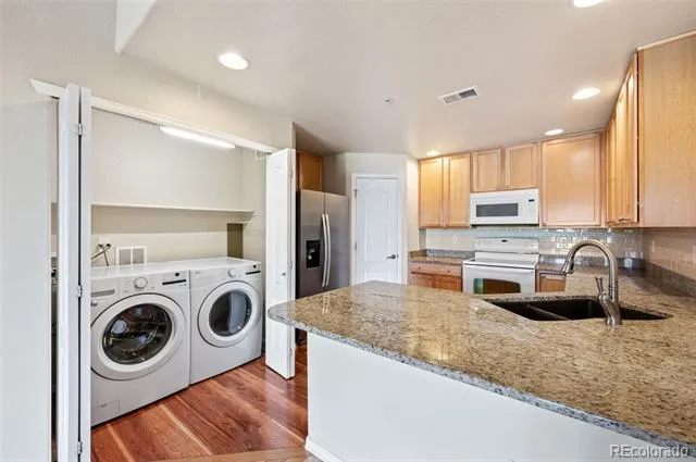 1152 Olympia Avenue #16I Longmont, CO 80504