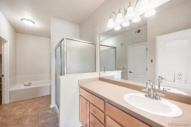 1152 Olympia Avenue #16I Longmont, CO 80504