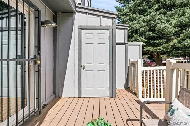 12043 E Hoye Drive Aurora, CO 80012