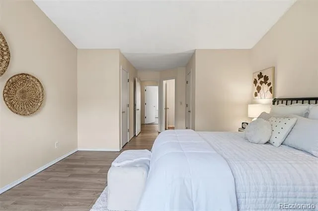 12043 E Hoye Drive Aurora, CO 80012