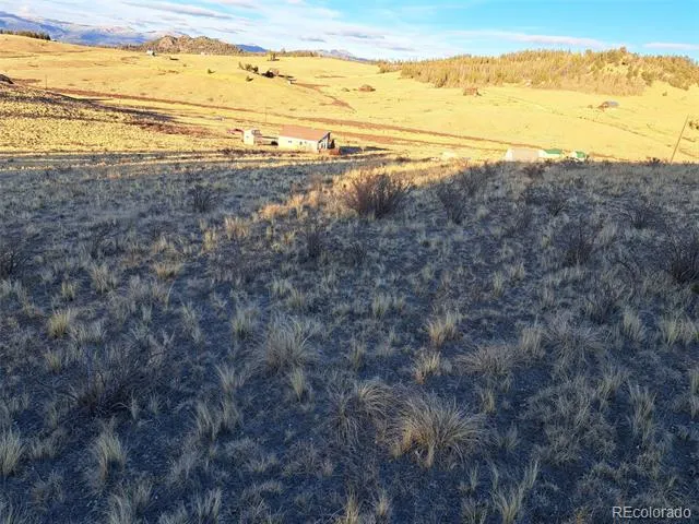 513 War Lane Como, CO 80432