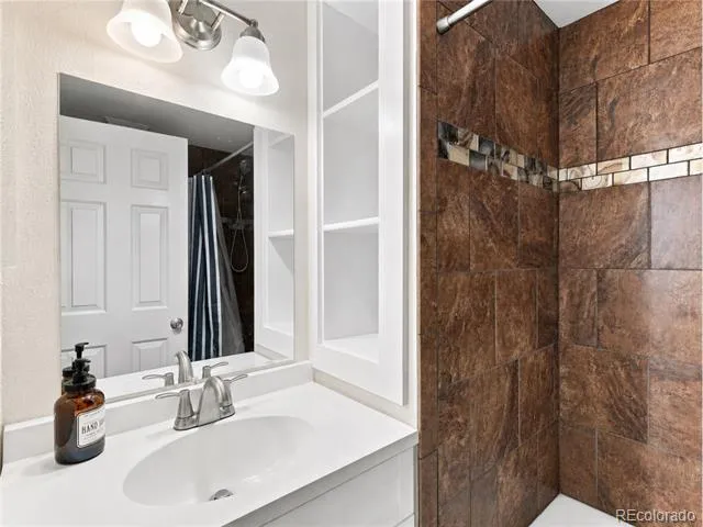 11107 E Alameda Avenue #101 Aurora, CO 80012