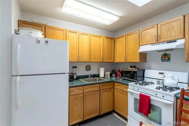 5975 Newland Street Arvada, CO 80003