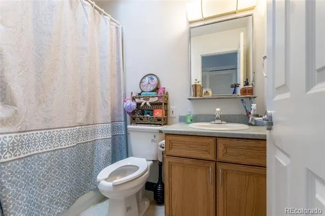 5975 Newland Street Arvada, CO 80003