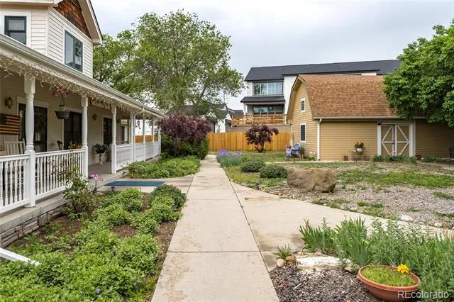 5975 Newland Street Arvada, CO 80003