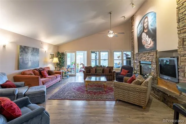 5975 Newland Street Arvada, CO 80003