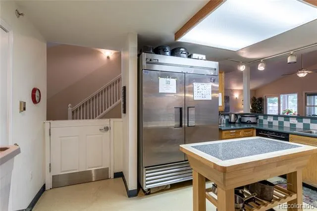 5975 Newland Street Arvada, CO 80003