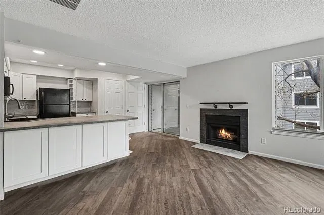 8500 E Jefferson Avenue #12E Denver, CO 80237
