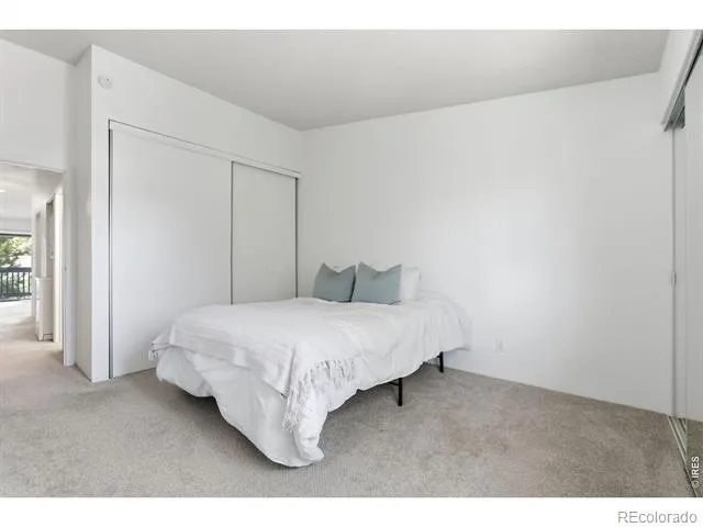 532 Oakwood Drive #E207 Castle Rock, CO 80104
