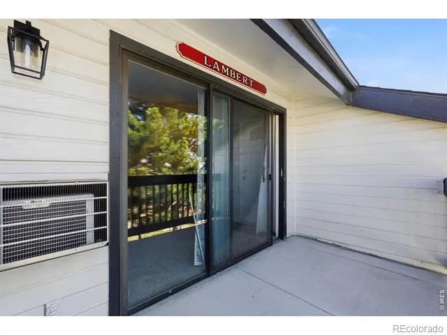 532 Oakwood Drive #E207 Castle Rock, CO 80104