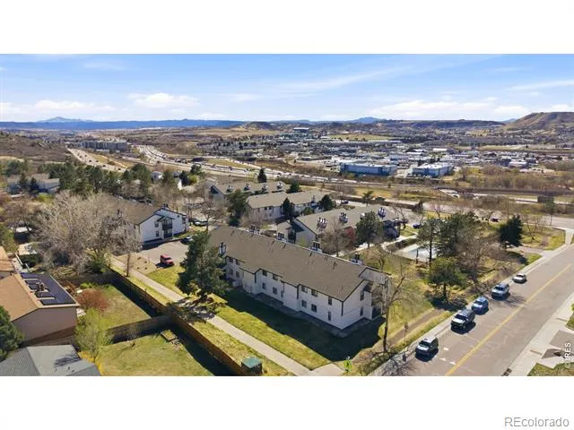 532 Oakwood Drive #E207 Castle Rock, CO 80104