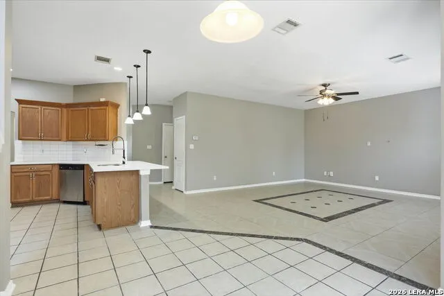 1914 MOUNTAIN STAR San Antonio, TX 78251