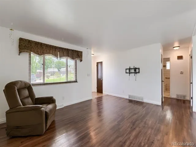 5321 King Court Denver, CO 80221