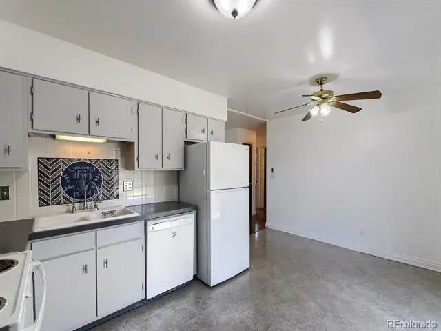 5321 King Court Denver, CO 80221