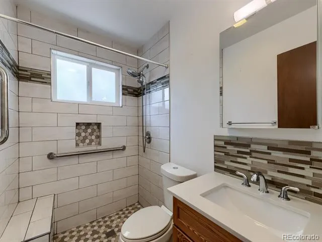 5321 King Court Denver, CO 80221