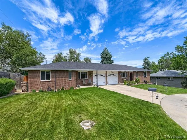 5321 King Court Denver, CO 80221