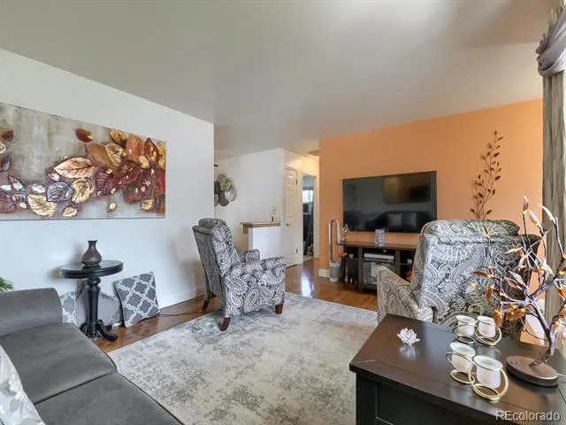 5321 King Court Denver, CO 80221
