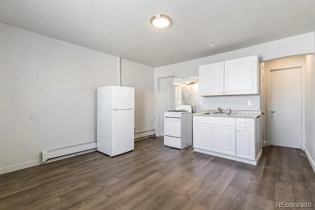 1467 Joliet Street Aurora, CO 80010