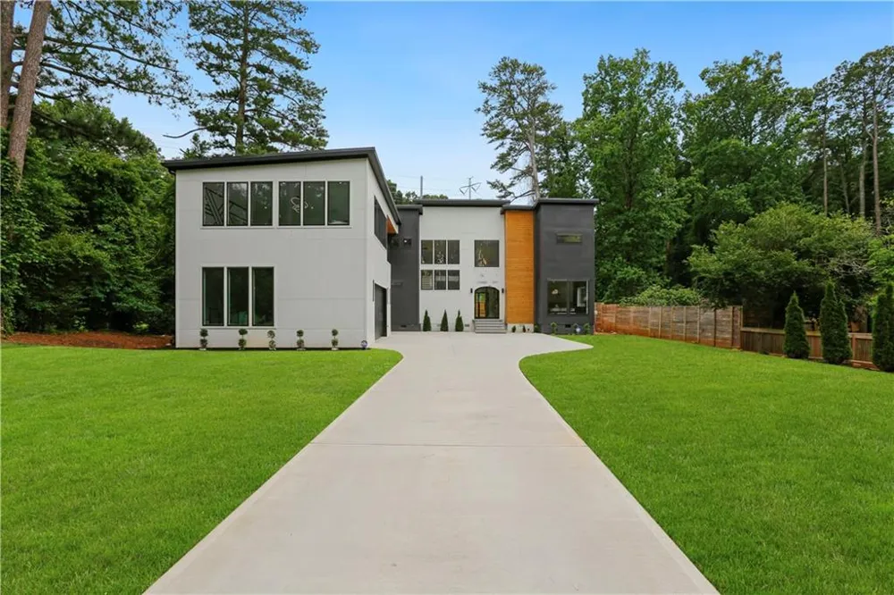 1969 Clairmont Terrace NE Brookhaven, GA 30345