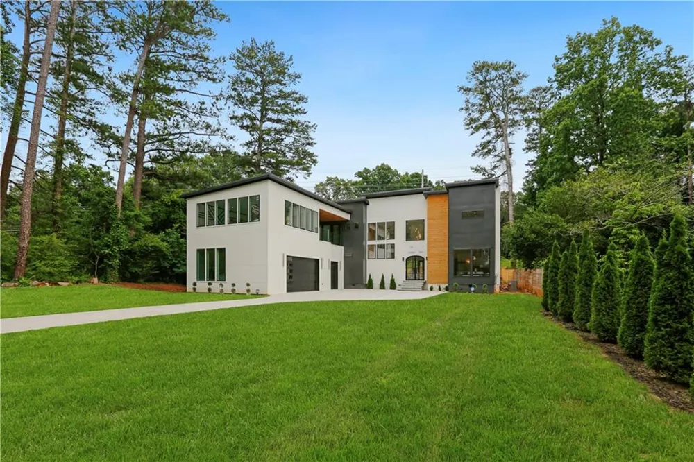 1969 Clairmont Terrace NE Brookhaven, GA 30345