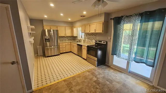 5166 W Colgate Place Denver, CO 80236