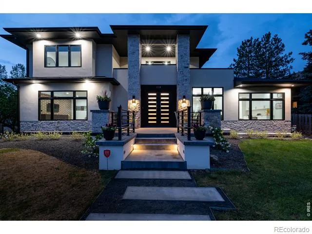 1118 Ravenwood Road Boulder, CO 80303