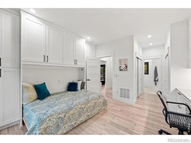 1118 Ravenwood Road Boulder, CO 80303