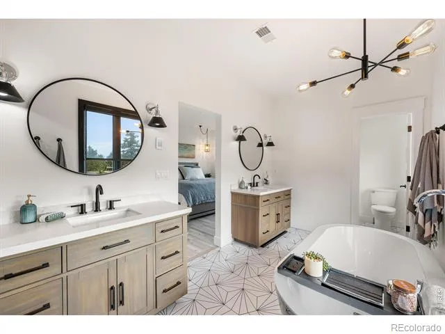 1118 Ravenwood Road Boulder, CO 80303