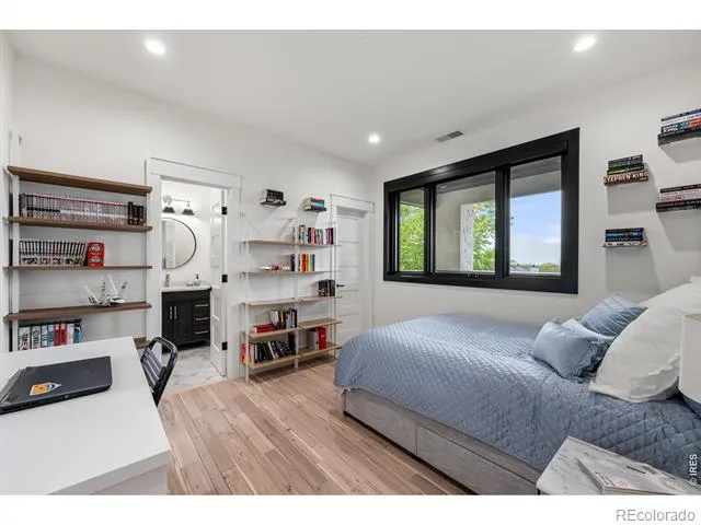 1118 Ravenwood Road Boulder, CO 80303