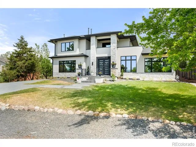 1118 Ravenwood Road Boulder, CO 80303