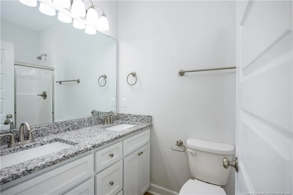 689 McLamb Road Dunn, NC 28334