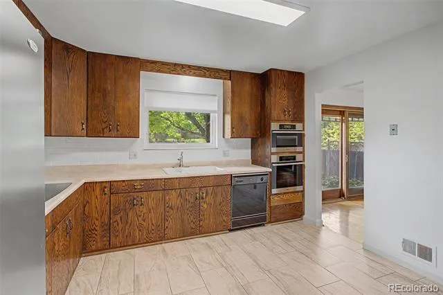 9831 Melody Drive Northglenn, CO 80260