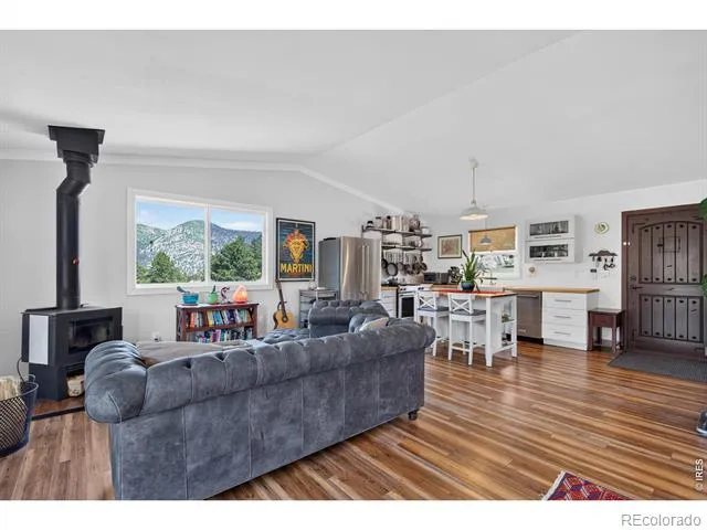 109 Button Rock Road Lyons, CO 80540