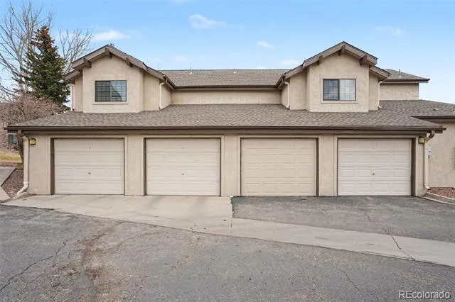 2112 Denton Grove #202 Colorado Springs, CO 80919