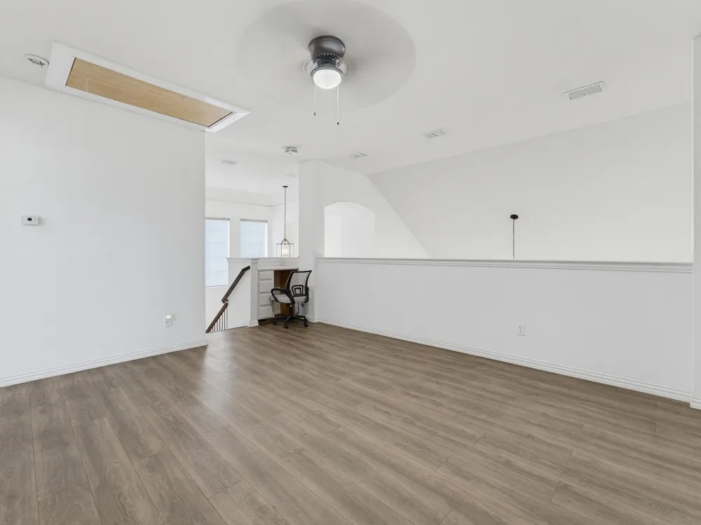 1833 Brookview Drive Carrollton, TX 75007