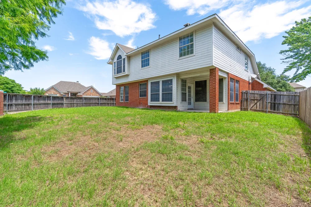 7849 Lake Meredith Way Fort Worth, TX 76137