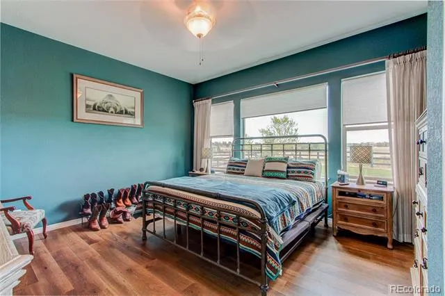 8670 S De Gaulle Court Aurora, CO 80016