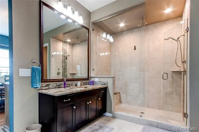 8670 S De Gaulle Court Aurora, CO 80016