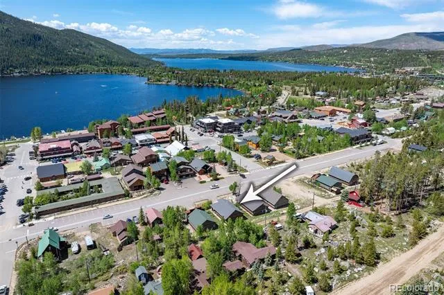 909 Park Avenue Grand Lake, CO 80447