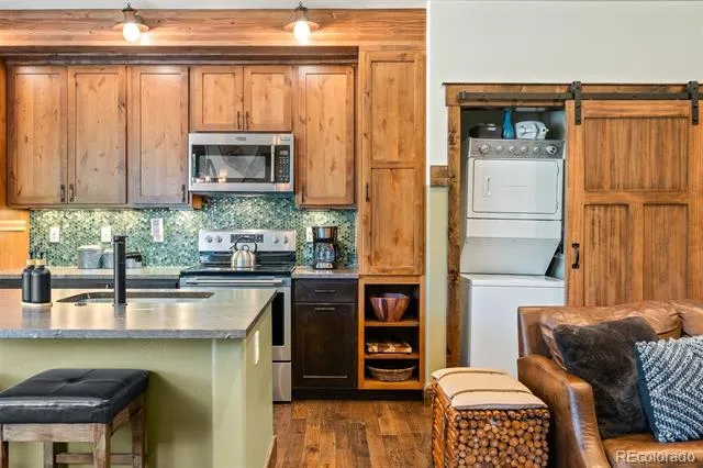909 Park Avenue Grand Lake, CO 80447