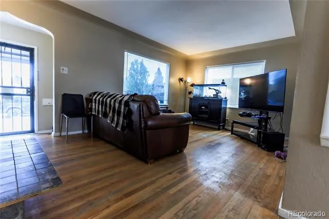 3975 S Pennsylvania Street Englewood, CO 80113